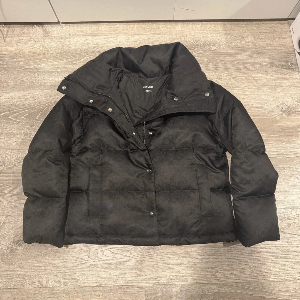 Coach Signature Jacquard Short Puffer Jacket XS - Picture 5 of 9